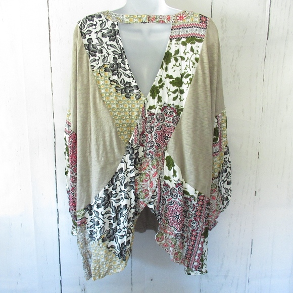 Umgee Mixed Print Button Front Top main image 0